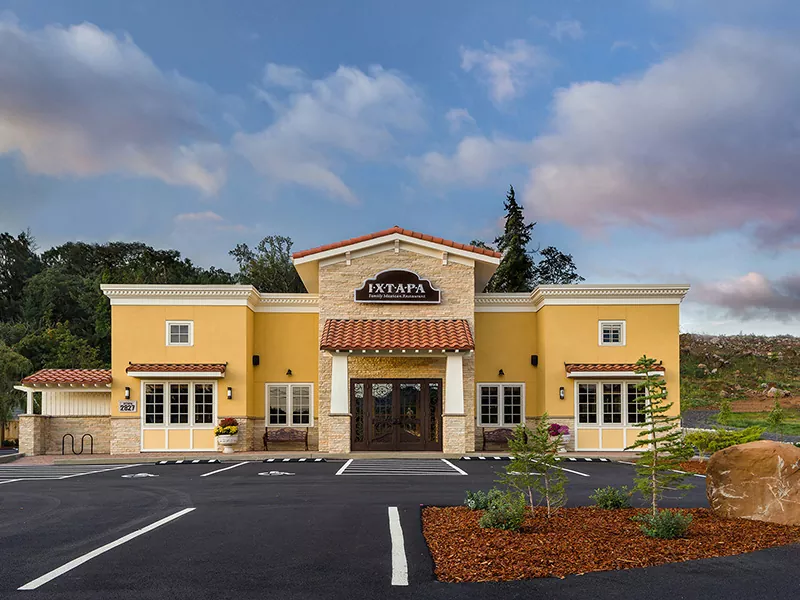 Mengapa Bangunan Restoran Logam Menggantikan Konstruksi Restoran Tradisional?