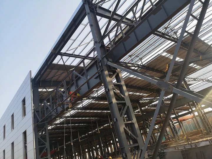 8 Pertanyaan Teknis Tingkat Lanjut Tentang Desain Struktur Baja dan Analisis Kegagalan
