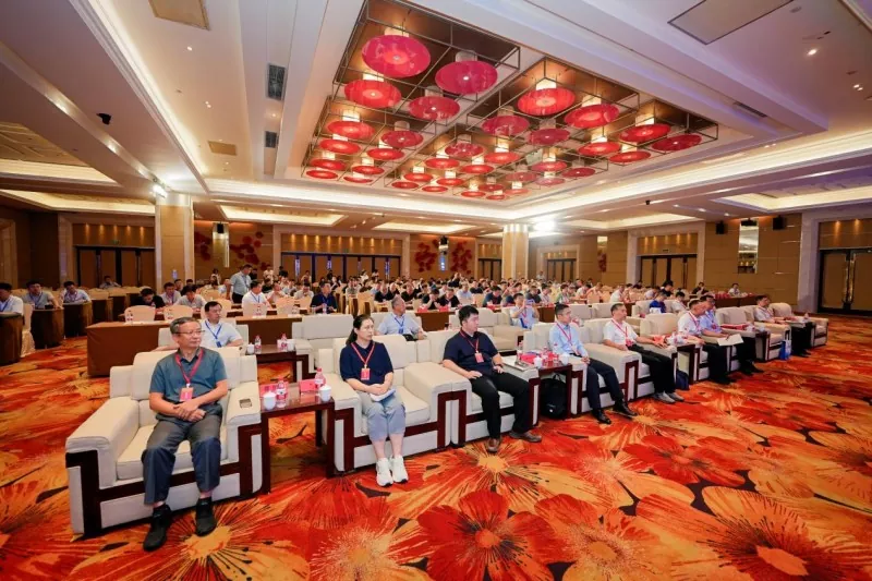 Asosiasi Industri Struktur Baja Shandong Mengadakan Empat Konferensi & Pameran Teknologi Baru