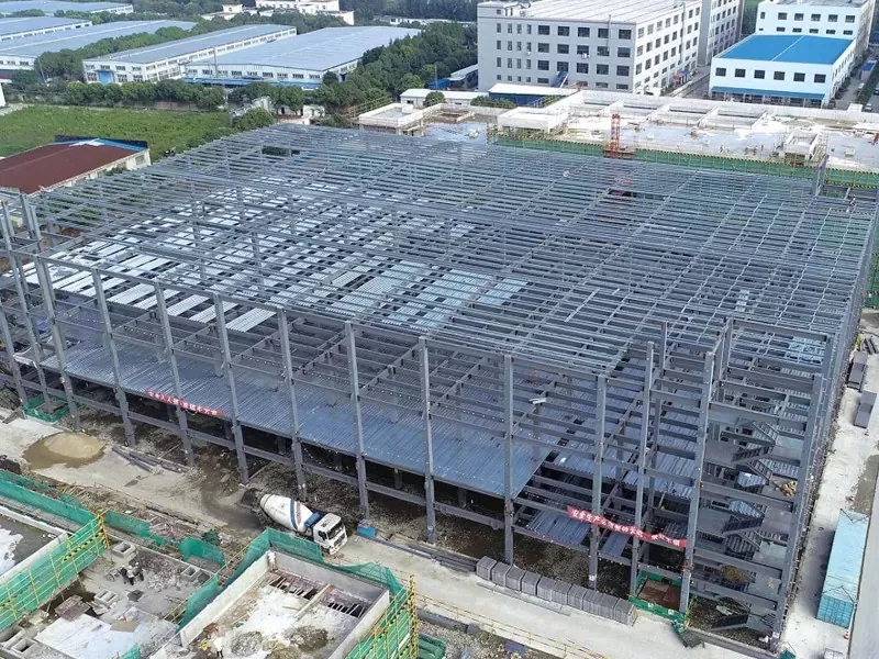 Gudang Struktur Baja Prefabrikasi Ramah Lingkungan