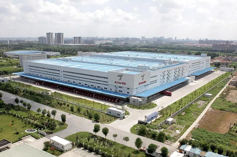 Konstruksi Gudang Struktur Baja Industri