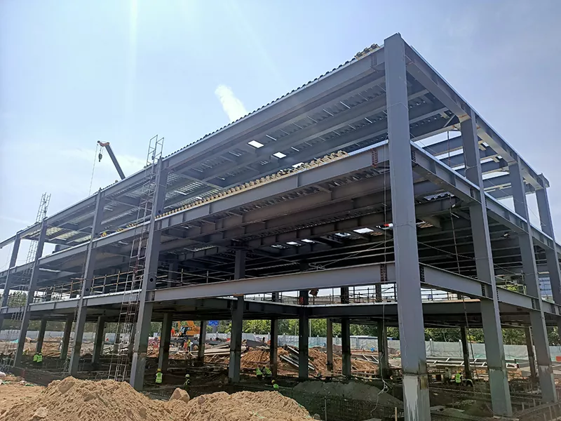 Gedung Gudang Logam