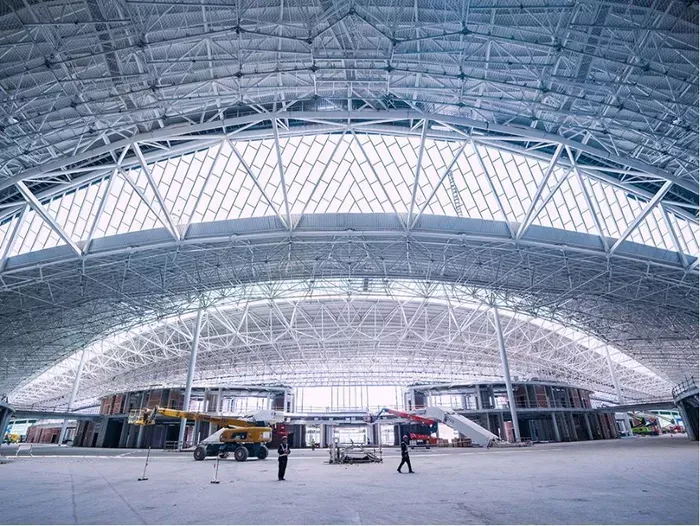 Terminal Maskapai Penerbangan Bertarif Rendah Rangka Baja