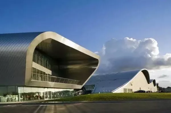 Terminal Jet Bisnis Struktur Baja